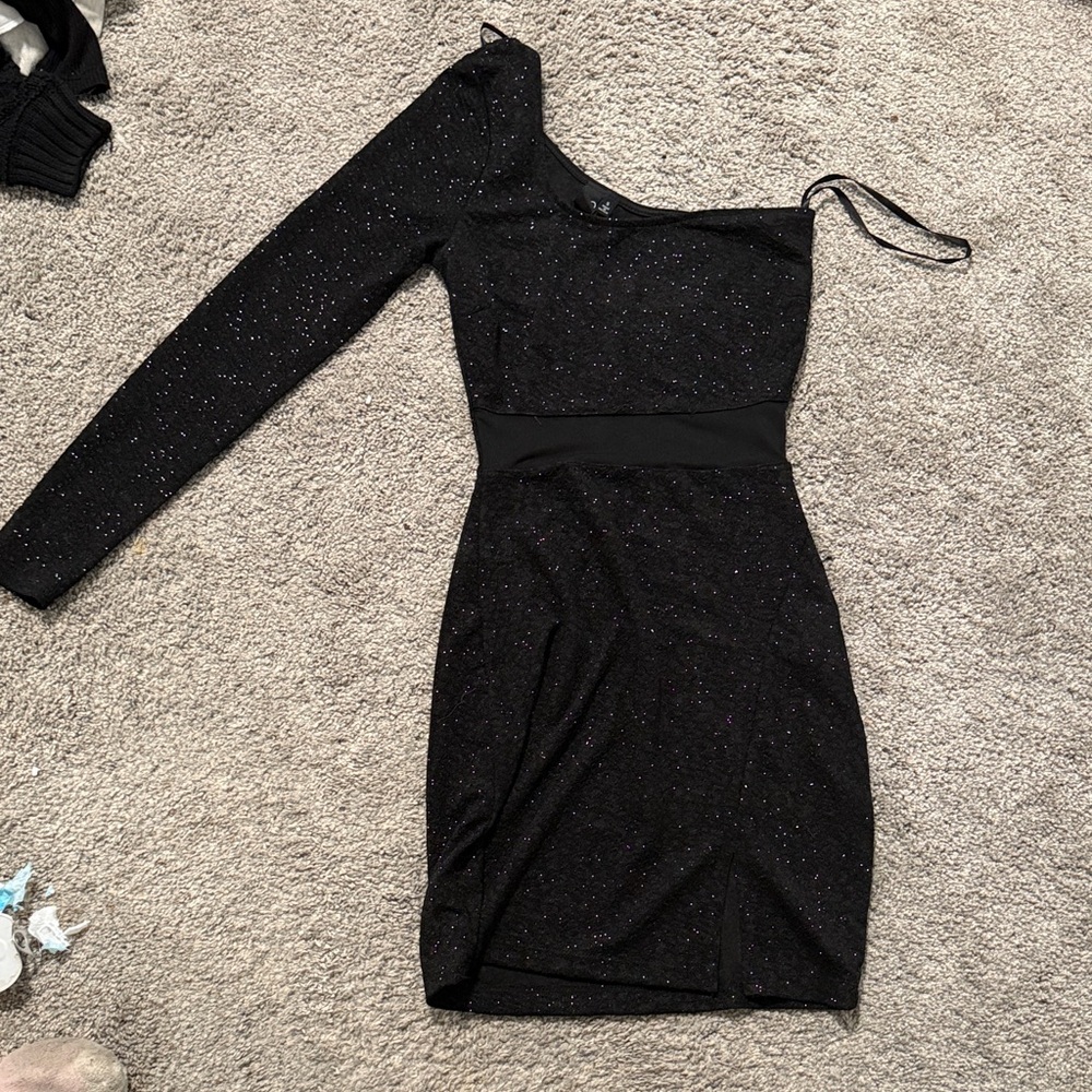 Windsor Glittering Black One Shoulder Dress